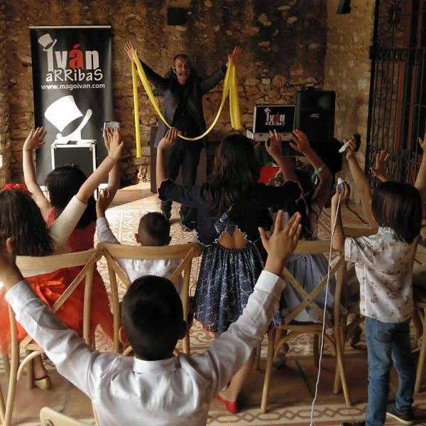 magia para comuniones, mago para comuniones, mejores magos, magos para comuniones, magia infantil, mago para cumpleañosgos para comuniones en Castellón, Valencia y Teruel